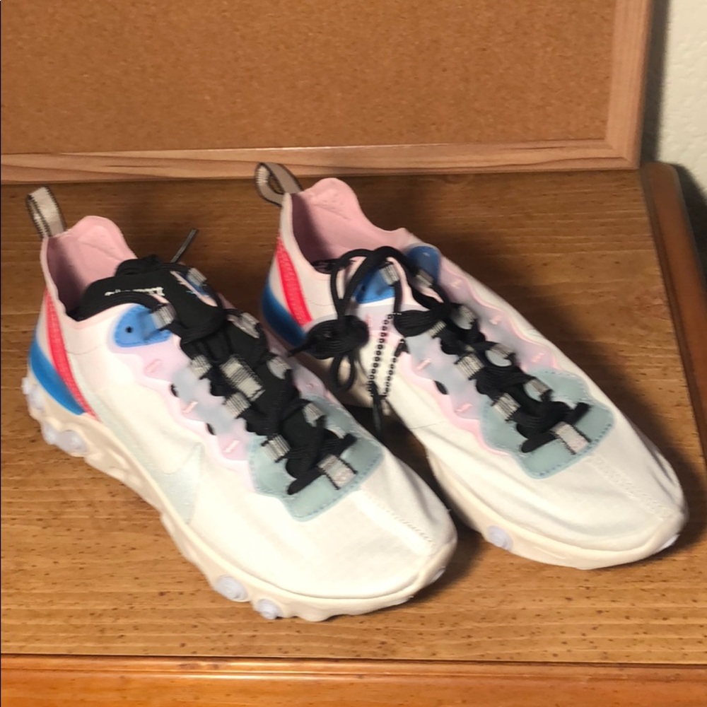 Nike Wmns React Element - image 1
